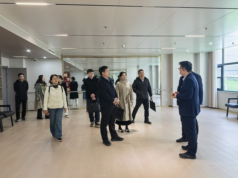 调整大小 (2).jpg